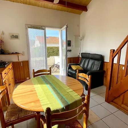 Feriehus Maison T2 Avec Piscine, 2 Terrasses, 750m Plage - - Fr-1-231-319 Brem-Sur-Mer